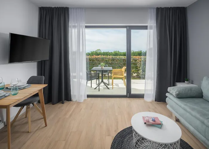 Lana Premium 2 Apartman *